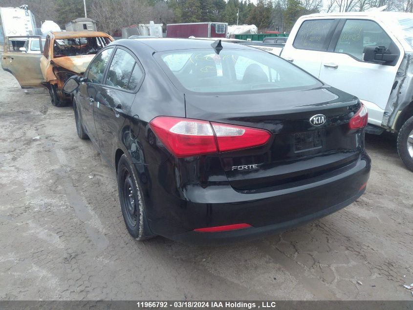 2015 Kia Forte VIN: KNAFX4A60F5288062 Lot: 11966792