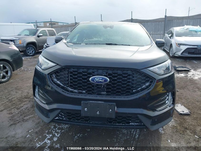 2024 Ford Edge VIN: 2FMPK4J9XRBA38114 Lot: 39236475