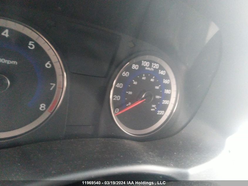 2013 Hyundai Accent L VIN: KMHCT5AE1DU134277 Lot: 11969540