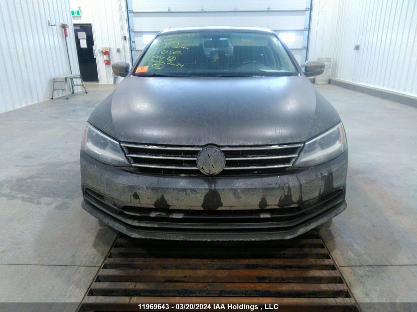 2016 Volkswagen Jetta Comfortline VIN: 3VWD07AJ2GM403239 Lot: 11969643