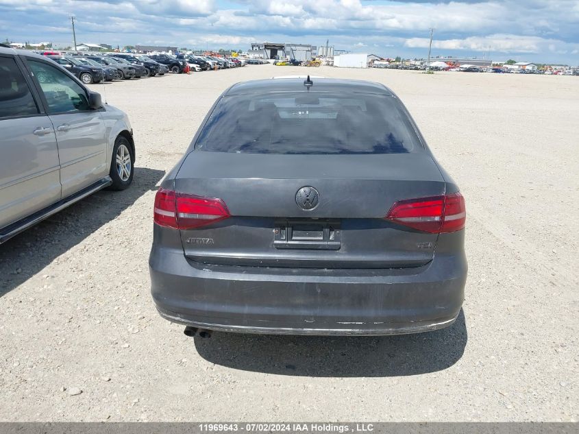 2016 Volkswagen Jetta Comfortline VIN: 3VWD07AJ2GM403239 Lot: 11969643