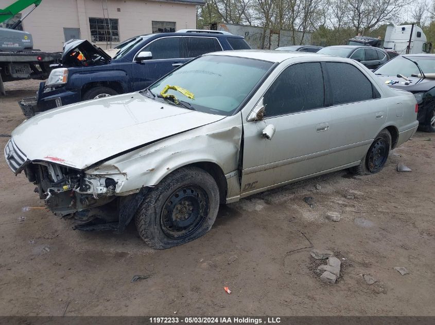 2000 Toyota Camry Ce/Ce V6/Le VIN: JT2BG22K7Y0463188 Lot: 11972233