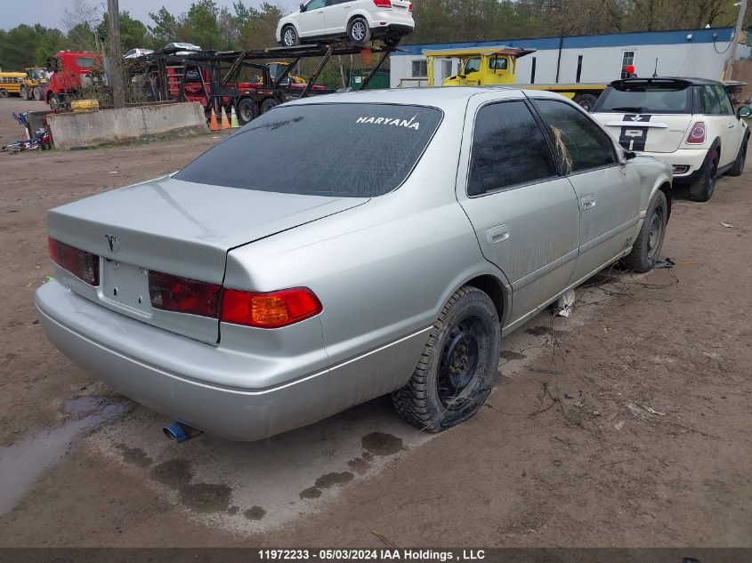 2000 Toyota Camry Ce/Ce V6/Le VIN: JT2BG22K7Y0463188 Lot: 11972233