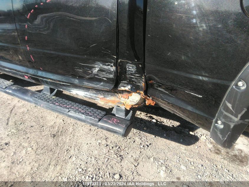 2015 Ram 1500 Sport VIN: 1C6RR7HT6FS712005 Lot: 39236439