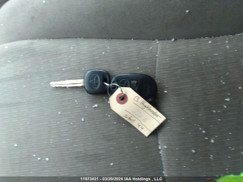 2013 Toyota Highlander Plus/Se VIN: 5TDBK3EHXDS236967 Lot: 11973431