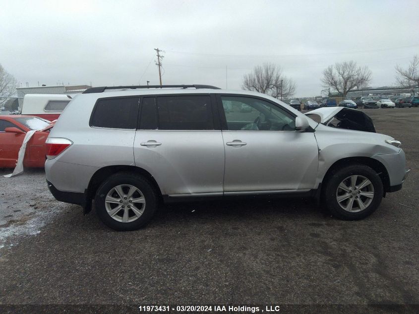 2013 Toyota Highlander Plus/Se VIN: 5TDBK3EHXDS236967 Lot: 11973431