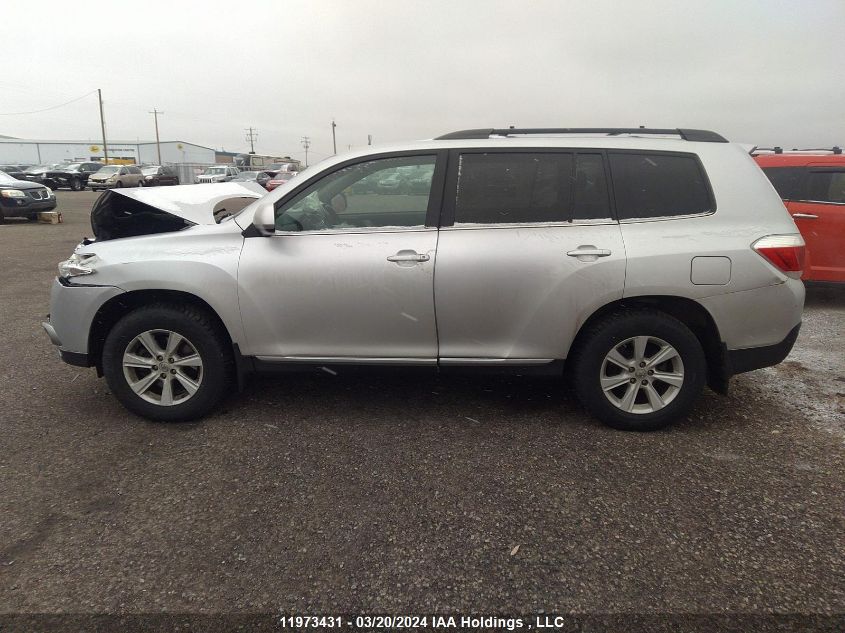 2013 Toyota Highlander Plus/Se VIN: 5TDBK3EHXDS236967 Lot: 11973431