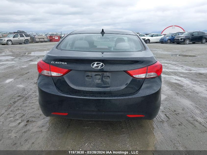 2013 Hyundai Elantra Gls/Limited VIN: 5NPDH4AE3DH271316 Lot: 11973630