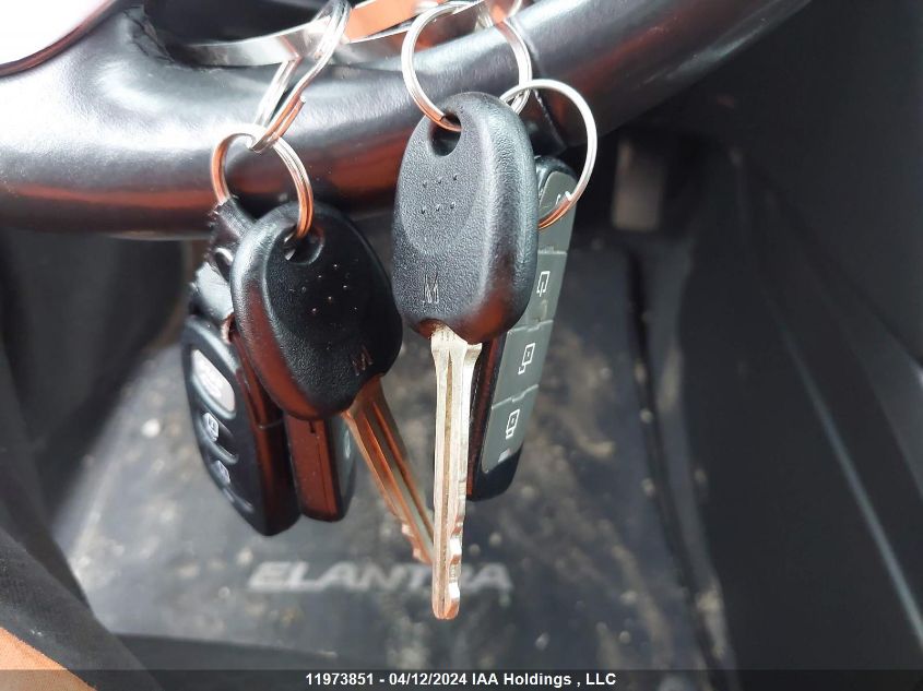 2019 Hyundai Elantra Preferred VIN: KMHD84LF1KU813372 Lot: 11973851