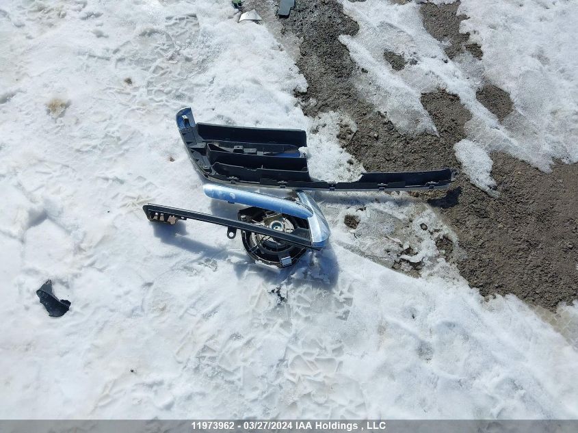 2003 Honda Cr-V VIN: JHLRD77813C818004 Lot: 39240801