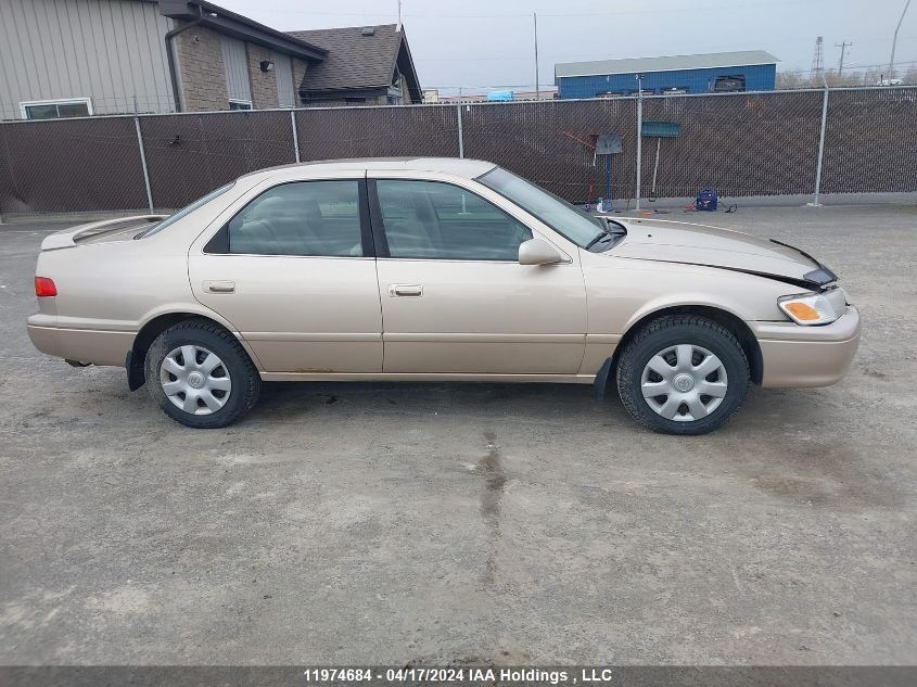 2000 Toyota Camry Ce/Le/Xle VIN: JT2BG22K4Y0498142 Lot: 11974684