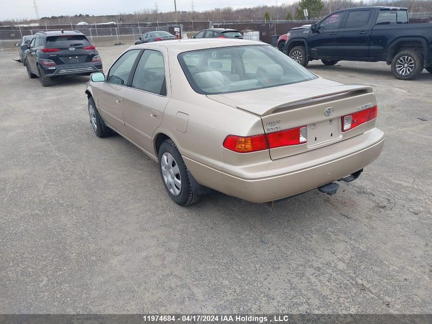 2000 Toyota Camry Ce/Le/Xle VIN: JT2BG22K4Y0498142 Lot: 11974684