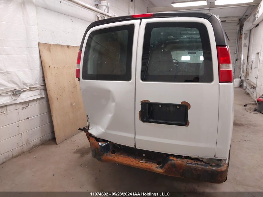 2017 Chevrolet Express Cargo Van VIN: 1GCWGBFF0H1124238 Lot: 11974692