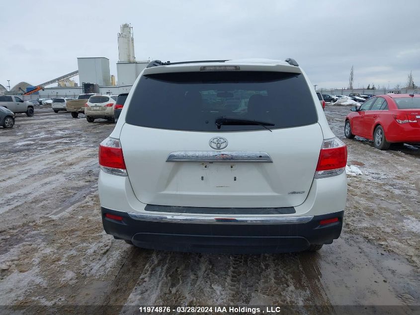 2013 Toyota Highlander Plus/Se VIN: 5TDBK3EH4DS271004 Lot: 11974876