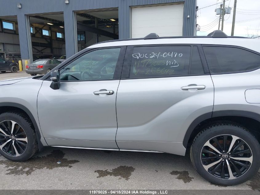 2022 Toyota Highlander Xse VIN: 5TDLZRBH4NS256642 Lot: 11975025