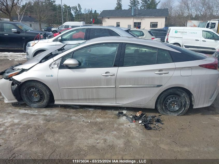 2018 Toyota Prius Prime VIN: JTDKARFP7J3072375 Lot: 11975034