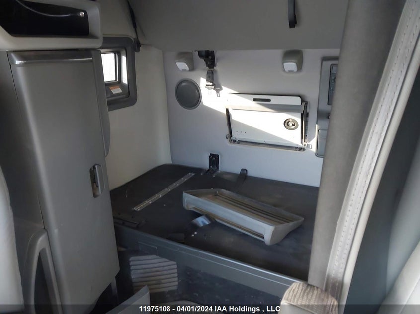 2020 Volvo Vnl VIN: 4V4NC9EJ0LN210967 Lot: 11975108