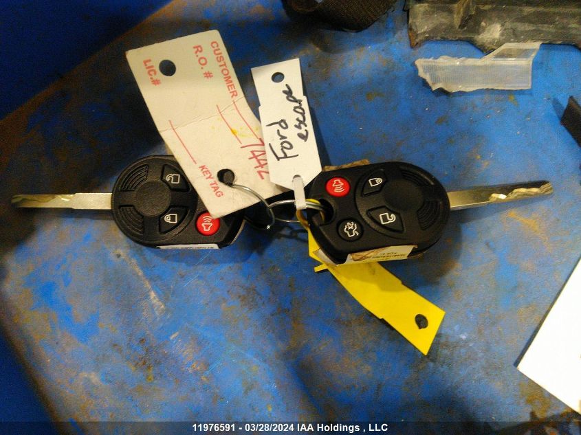 2017 Ford Escape Se VIN: 1FMCU9G92HUD98046 Lot: 39226527