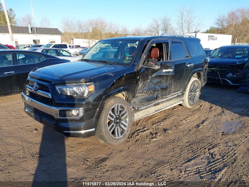 2018 Toyota 4Runner Sr5 Prem/Ltdl/Trail/Trd VIN: JTEBU5JR1J5528458 Lot: 39236970