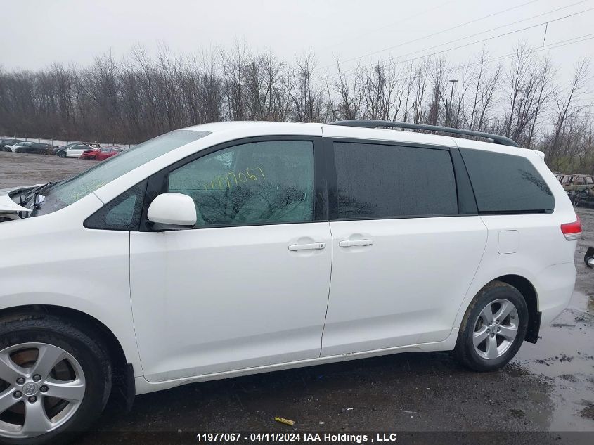 2014 Toyota Sienna Le VIN: 5TDKK3DC4ES414296 Lot: 39258972