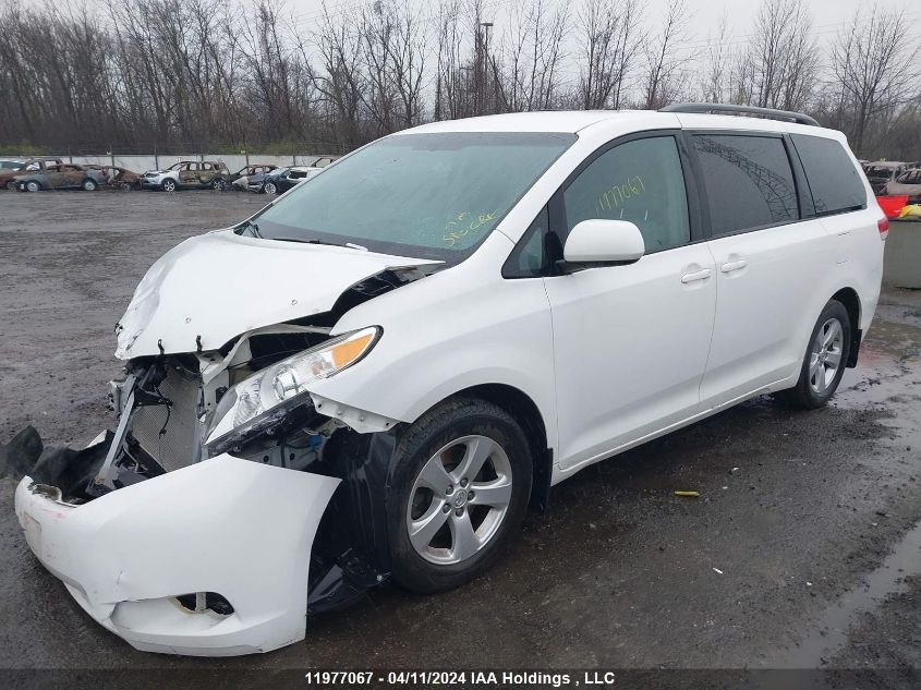 2014 Toyota Sienna Le VIN: 5TDKK3DC4ES414296 Lot: 39258972