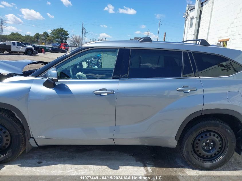 2023 Toyota Highlander Hybrid Limited/Hybrid Platinum VIN: 5TDEBRCHXPS107165 Lot: 11977449