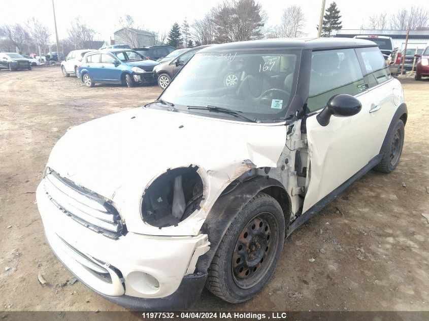 2013 Mini Cooper VIN: WMWSU3C52DT680989 Lot: 11977532