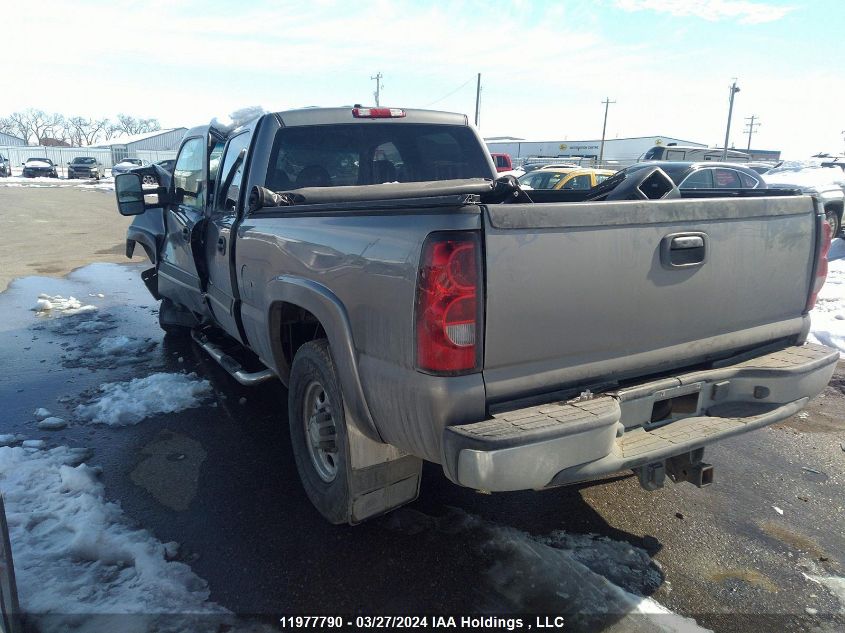 2007 Chevrolet Silverado K2500 Heavy Duty VIN: 1GCHK23U77F124877 Lot: 11977790