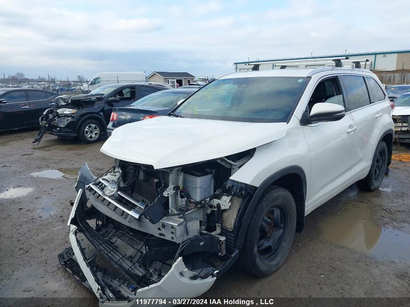 2018 Toyota Highlander Se/Xle VIN: 5TDJZRFH9JS524368 Lot: 11977794