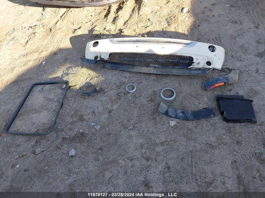 2005 Mini Cooper VIN: WMWRC33465TC56812 Lot: 11978127