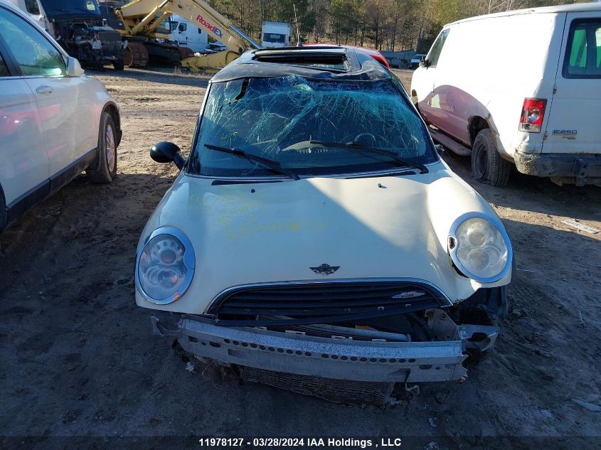 2005 Mini Cooper VIN: WMWRC33465TC56812 Lot: 11978127