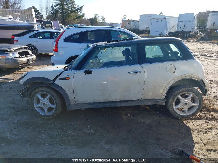 2005 Mini Cooper VIN: WMWRC33465TC56812 Lot: 11978127