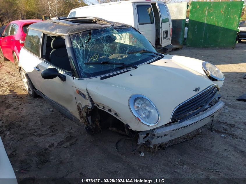 2005 Mini Cooper VIN: WMWRC33465TC56812 Lot: 11978127