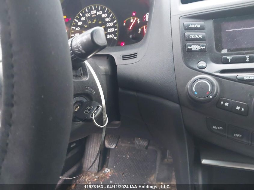 2005 Honda Accord Sdn VIN: 1HGCM55615A801390 Lot: 11978163