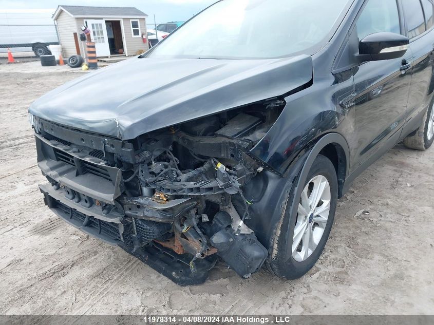 2017 Ford Escape Titanium VIN: 1FMCU9J98HUB09213 Lot: 11978314