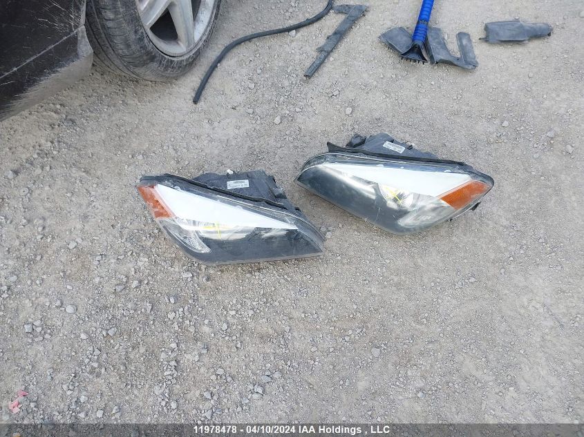 2012 BMW X1 VIN: WBAVL1C56CVR77402 Lot: 11978478