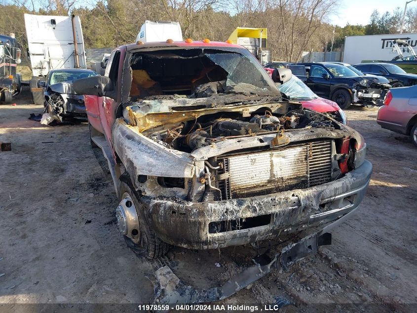 1999 Dodge Ram 3500 VIN: 1B7MC3363XJ519820 Lot: 11978559