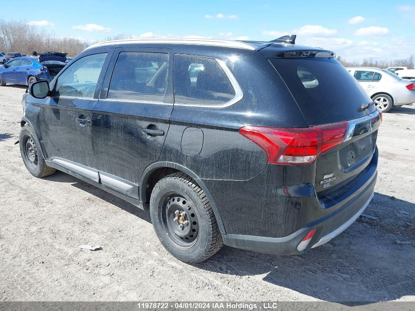 2018 Mitsubishi Outlander Es VIN: JA4AZ2A35JJ600890 Lot: 39236812