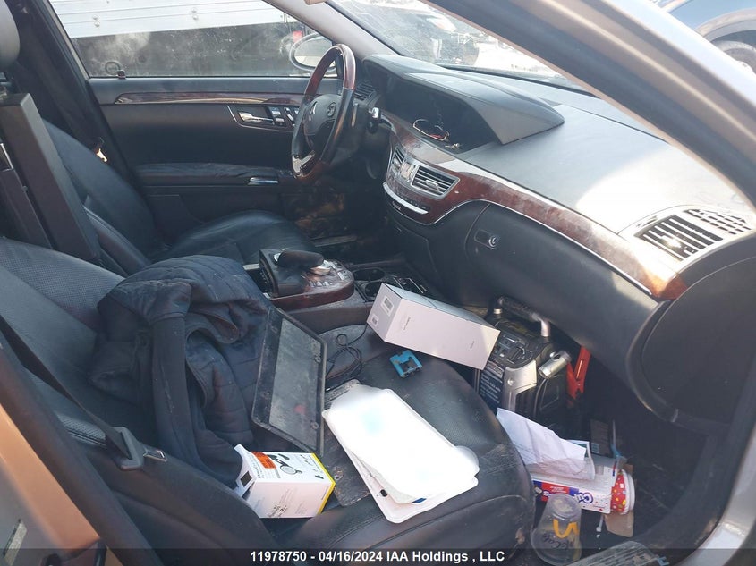 2009 Mercedes-Benz S-Class VIN: WDDNF84X69A263665 Lot: 11978750