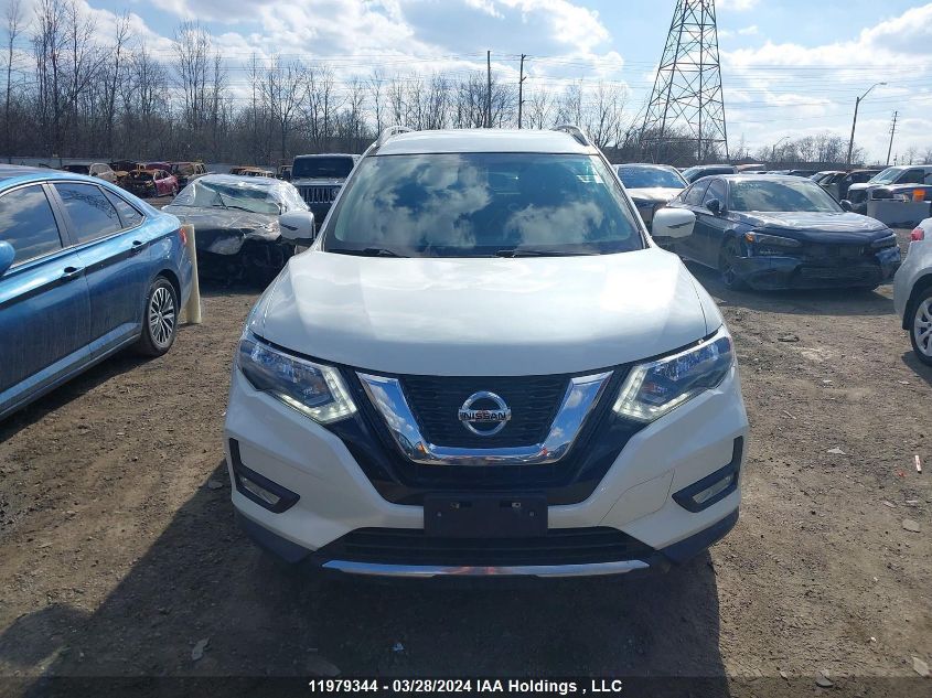 2017 Nissan Rogue VIN: 5N1AT2MV4HC764498 Lot: 11979344