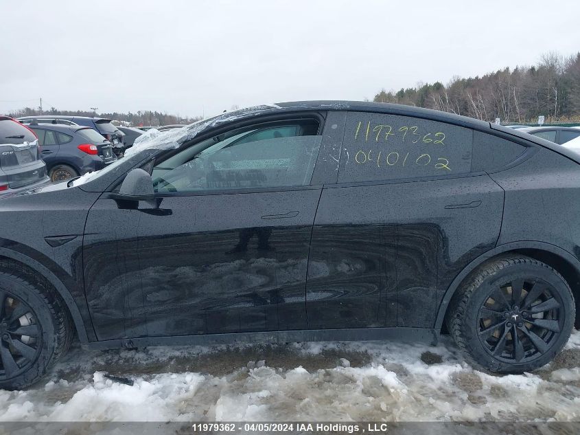 2020 Tesla Model Y VIN: 5YJYGDEE8LF040102 Lot: 11979362