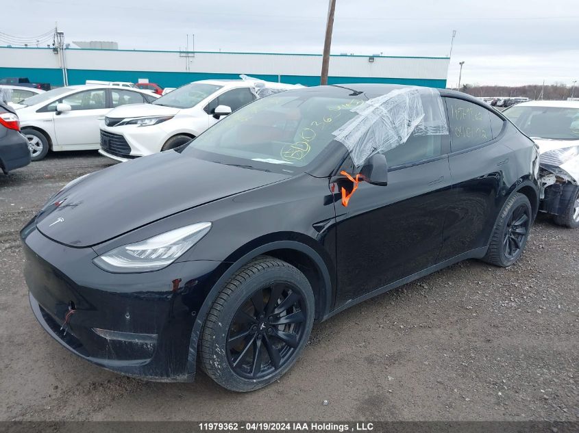 2020 Tesla Model Y VIN: 5YJYGDEE8LF040102 Lot: 11979362