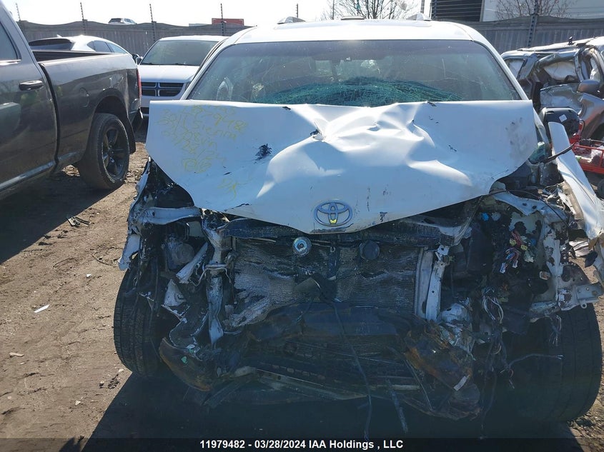 2011 Toyota Sienna Xle/Limited VIN: 5TDYK3DC6BS031708 Lot: 11979482