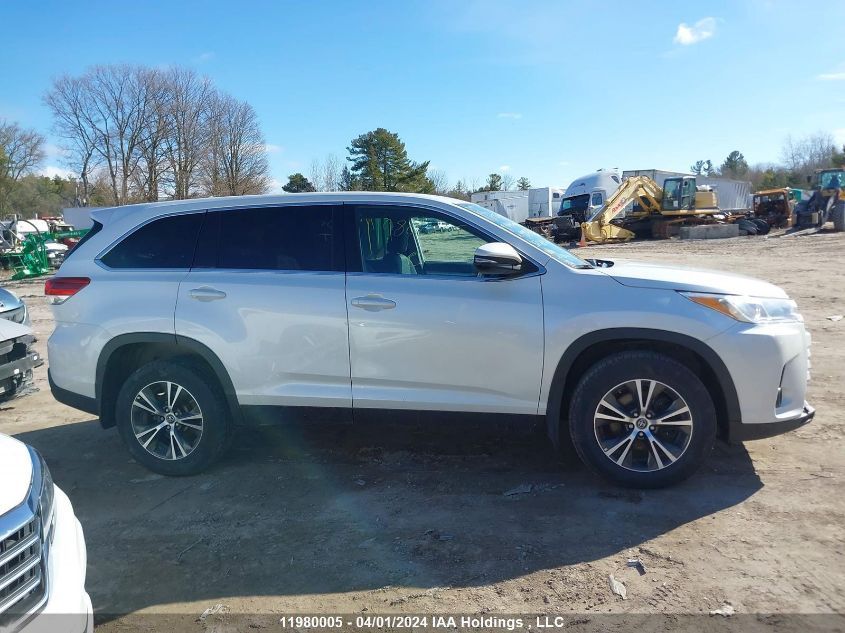 2019 Toyota Highlander Le/Le Plus VIN: 5TDBZRFHXKS995838 Lot: 39241591