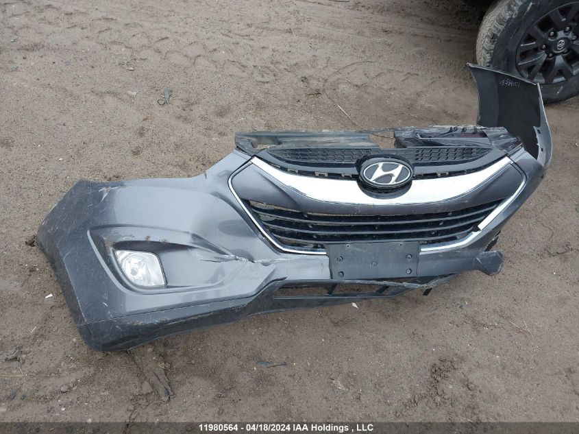 2015 Hyundai Tucson Limited/Se VIN: KM8JUCAG2FU047176 Lot: 11980564