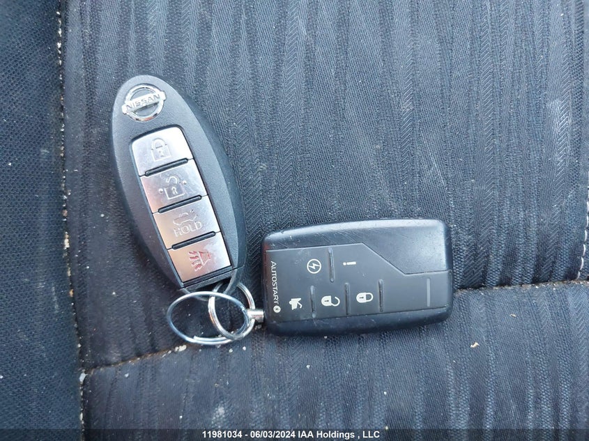 2017 Nissan Sentra VIN: 3N1AB7AP5HY411305 Lot: 11981034