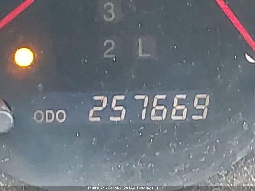 2002 Lexus Es 300 VIN: JTHBF30G320045117 Lot: 11981071