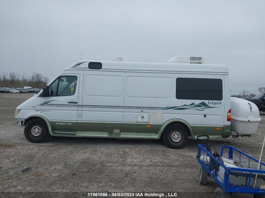 2003 Dodge Sprinter Van 2500 Super High Ceiling VIN: WD2YD742535491585 Lot: 11981086