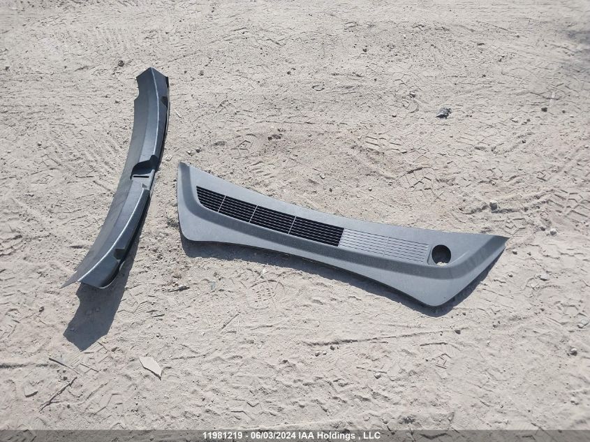 2019 Tesla Model 3 VIN: 5YJ3E1EA8KF321360 Lot: 11981219