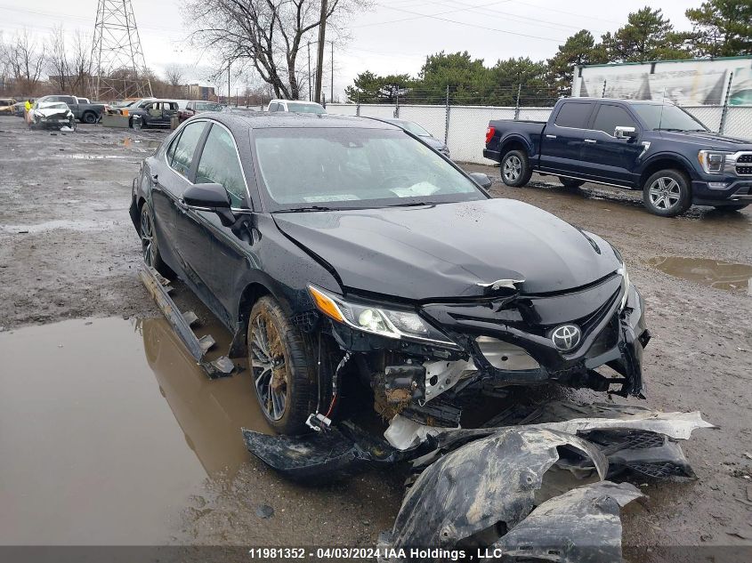 2018 Toyota Camry L/Le/Xle/Se/Xse VIN: 4T1B11HKXJU059001 Lot: 11981352